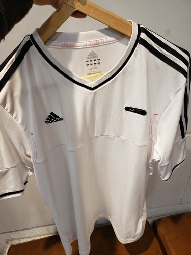 Camiseta De Entrenamiento Blanca adidas Usada Como Nueva