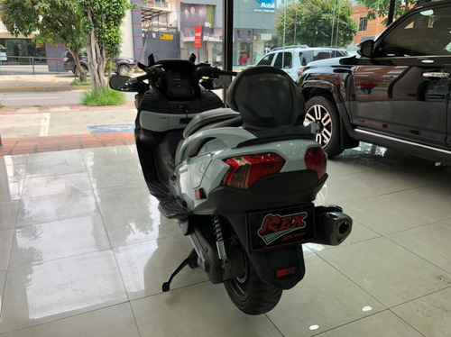 Imagen 4 de 6 de Suzuki Burgman 650cc