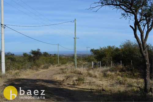 Lote De 2500m2 En Barrio La Eloisa, Carpinteria