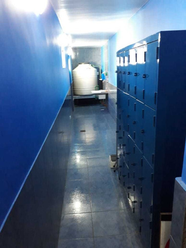 Imagen 2 de 4 de Planta De Local Comercial En Alquiler
