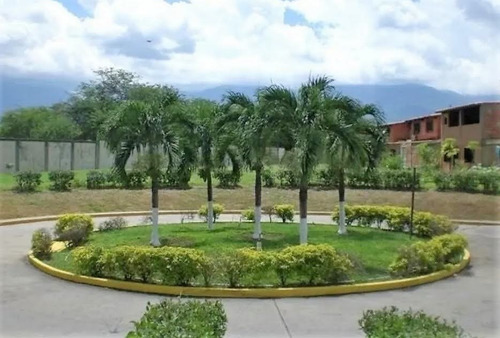 Imagen 15 de 15 de Casa, Conjunto Villas Del Este, Guatire