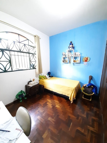 Imagem 16 de 26 de Casa Plana À Venda, 5 Quartos, 1 Suíte, 1 Vaga, Santa Mônica - Belo Horizonte/mg - 3094