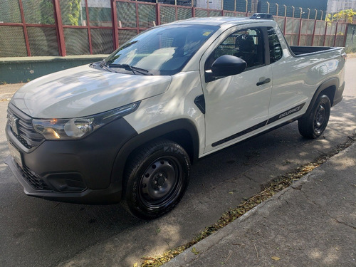 Imagem 4 de 14 de Fiat Strada Endurance Cs 1.4 Flex 2021