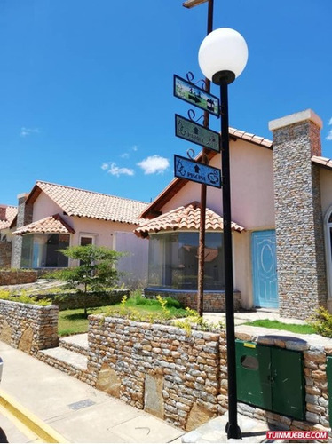 Casas En Venta San Lorenzo Pampatar