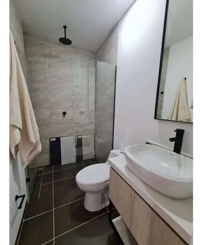 Rhbr-12503 (apto) Piso 8 (envigado, Loma De Los Mesa)