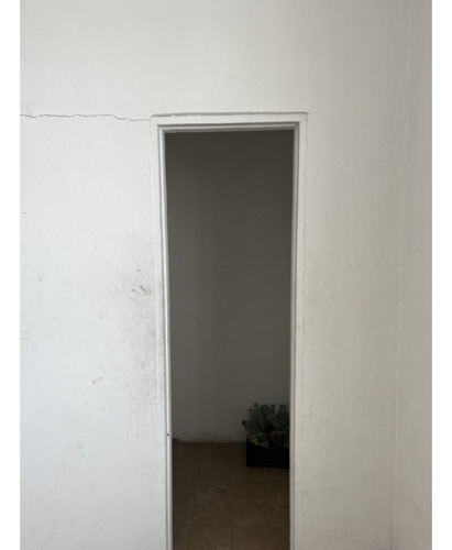 Local Comercial Con Oficinas En Venta En El Centro De Monterrey