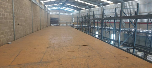 (#1156) Galpón De 440 M2 + 135 M2 De Mezzanina El Encantado - Macaracuay