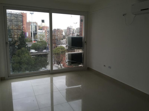 Imagen 5 de 7 de Oficina En Alquiler Vicente Lopez