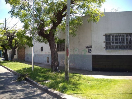 Imagen 2 de 12 de Galpones, Depósitos O Edificios Ind. Venta Valentín Alsina