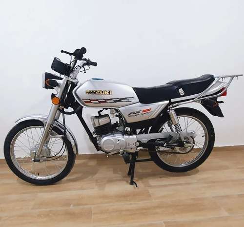 Imagen 3 de 15 de Moto Suzuki Ax100 0km Street 0 Km Financiación Creditos Dni