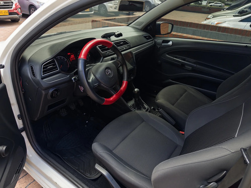 Volkswagen Saveiro G7 1.6 Cross