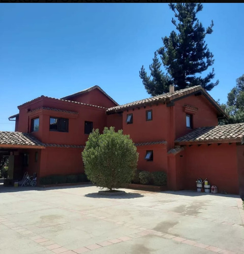 Hermosa Casa Estilo Chilena En Manuel Castillo Peñaflor