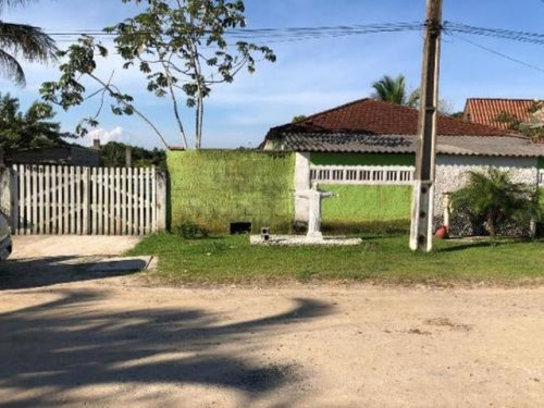 Chácara No Litoral Com 04 Dormitórios Em Itanhaém/sp