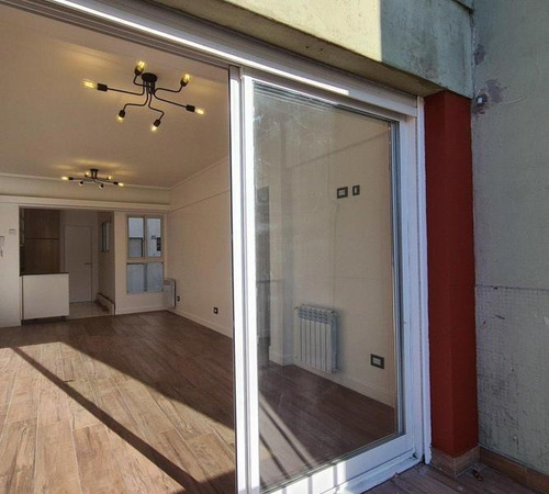 Imagen 13 de 30 de Venta - Departamento Cuatro Ambientes C/ Dep. Reciclado Con Cochera - Las Heras 2370