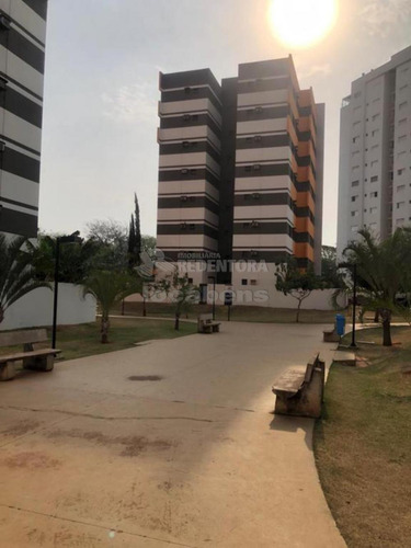 Apartamentos - Ref: L12609