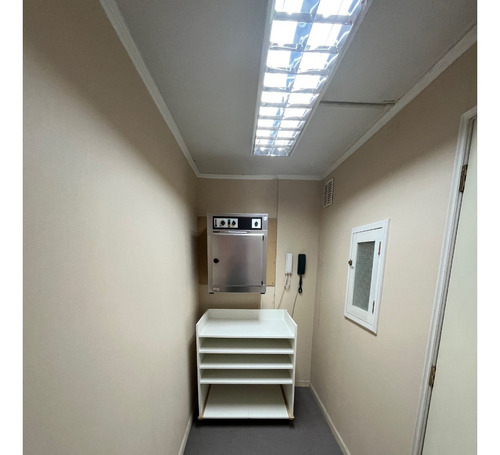 Impecable Oficina Hall,2 Privados,2baños,estac