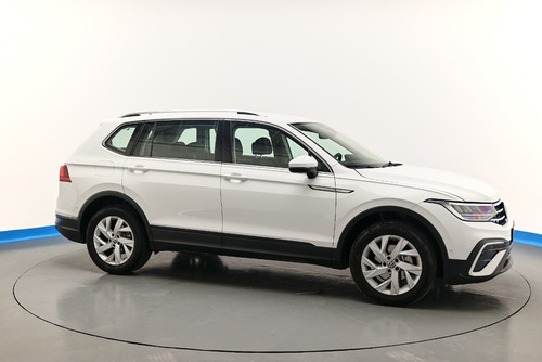 Volkswagen Tiguan 1.4 TFSI LIFE 7 PAX AT