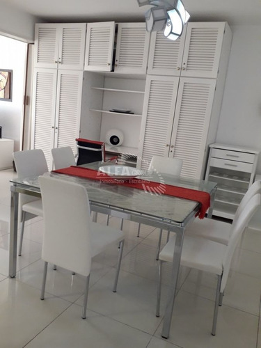 Imagen 15 de 30 de Apartamento En Venta, Edificio A Metros De Playa Brava