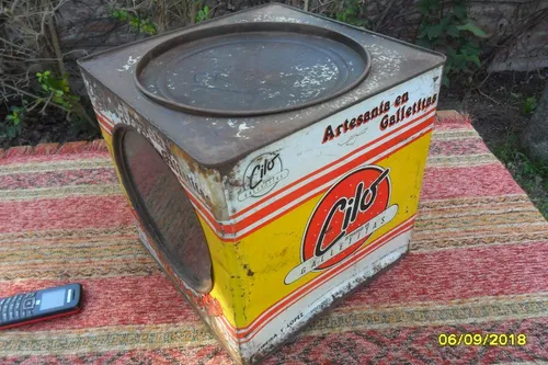 Antigua Lata De Galletitas Cilo Con Visor De Almacen Boliche (Usado)