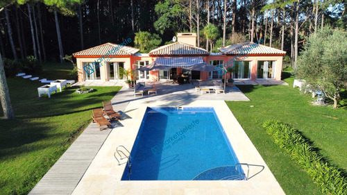 Toscana Style House