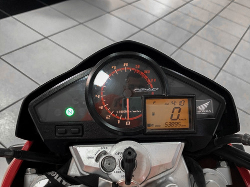 Honda Cb 300r Ano 2014 Financiamos Em 36 Com Pequena Entrada