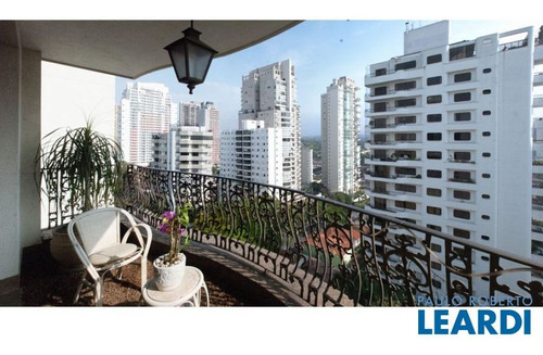 Imagem 2 de 10 de Apartamento - Campo Belo - Sp - 598051