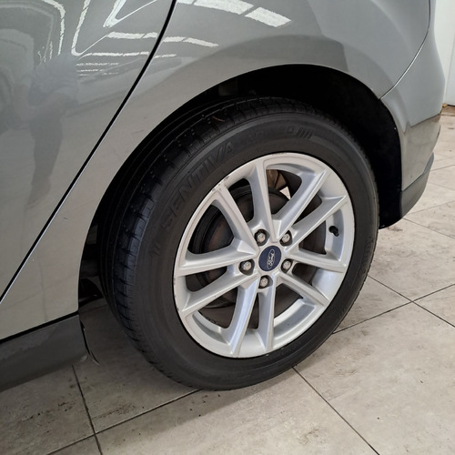Imagen 9 de 18 de Ford Focus 5p 1.6l N Mt S 2017