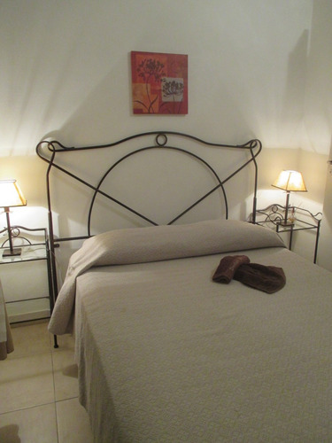 Casa Y Apto A 1 Del Mar,baja Temporada (hasta Noviembre A 65 Usd Por Noche