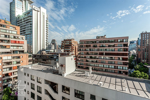 Departamento En Venta De 2 Dorm. En Las Condes