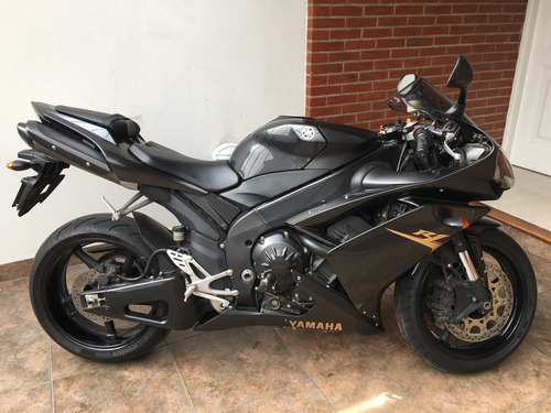 Yamaha R1