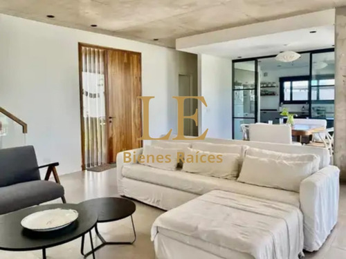 Casa En Venta El Naudir