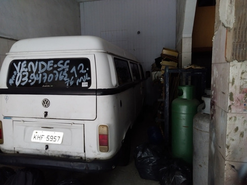 Imagem 2 de 9 de Volkswagen Kombi 2003 1.6 3p Álcool