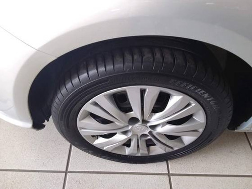 Imagem 8 de 9 de Volkswagen Gol 1.6 Msi Totalflex 4p Manual