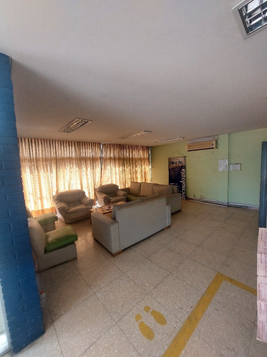 Imagen 7 de 8 de Parque Industrial Burzaco 6000 M2 Cubiertos. Oportunidad