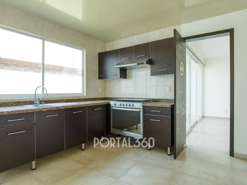 Imagen 4 de 25 de Casa En Venta En Zona Azul, Lomas De Angelópolis