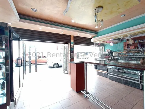 Negocio Fondo De Comercio En Venta Ubicado Avenida Constitución Maracay, Fvina 24-8200