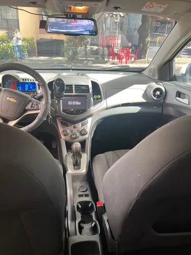 Chevrolet Sonic 1.6 Lt 5 p Automática