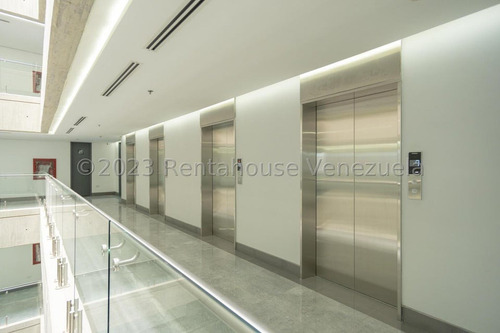 Oficina Comercial En Alquiler Los Naranjos Del Cafetal Jose Carrillo Bm Mls #24-1047