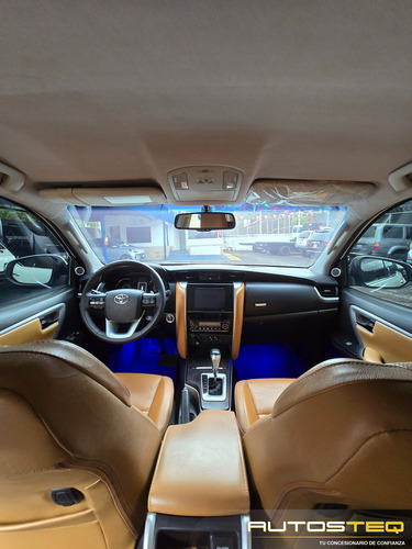 Toyota Fortuner Dubai Vrx