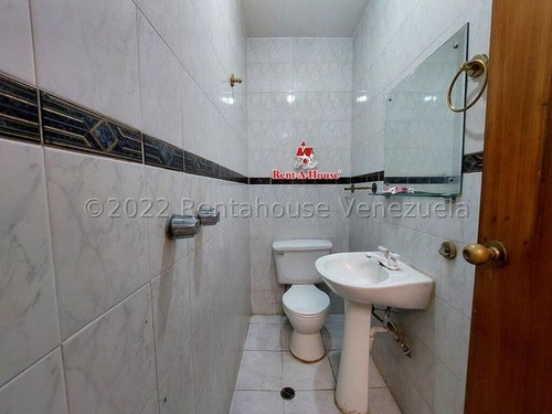 Imagen 21 de 23 de Mayerling Gonzalez Bm Vende Casa Mls #22-27996