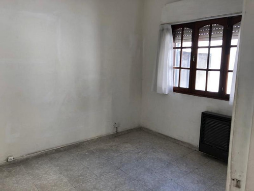 Imagen 5 de 16 de Departamento Al Frente - 2 Ambientes Muy Luminosos Con Hermosa Terraza Propia