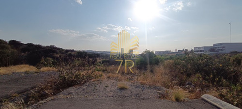 Macrolote Habitacional En Venta A Un Lado Del Eco Centro El Marques Querétaro