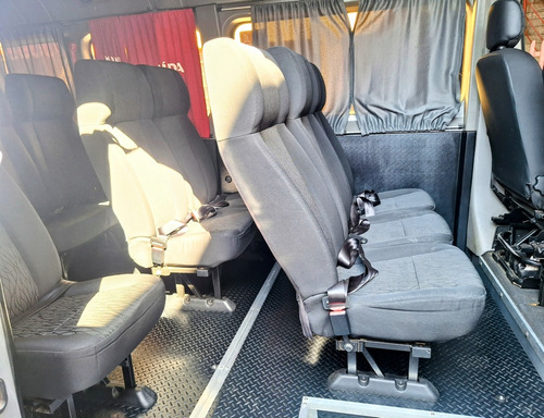 Van 2019 Renault Master L3h2 Fretamento 16 Lugares