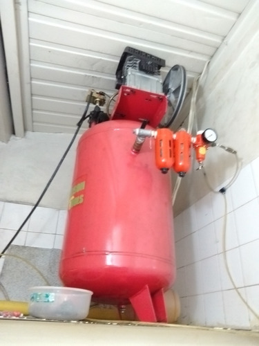 Imagen 12 de 14 de Local Comercial Cc Arta Chacaito, 3 Cubiculos + 1 Baño Para Odontologìa Y/o Profesionales De La Salud.
