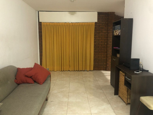 Duplex Totalmente Reciclado - Bº Cartero