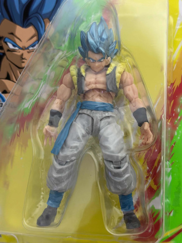 Imagen 7 de 8 de Figura Gogeta Azul Súper Saiyayin 13 Cm Articulada Bandai