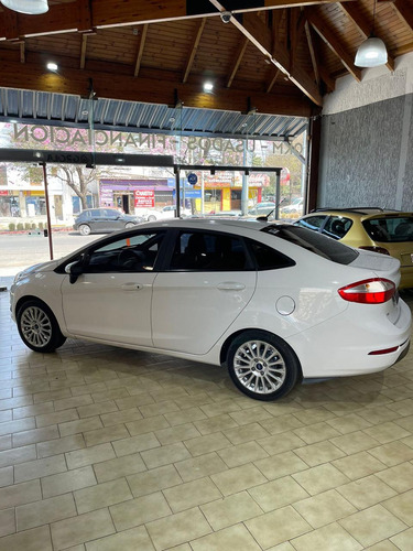 Ford Fiesta Kinetic 1.6 Se Plus 120cv