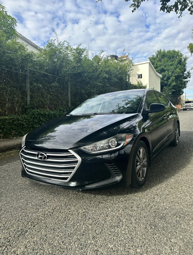 Detalles: Milla: 86 Mil Tipo: Sedán Motor: 4 Cilindros