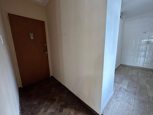 Venta Departamento Dos Dormitorios Balcón Zona Rio Amplio