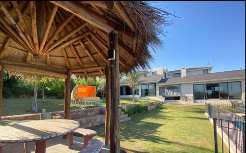 Dueño Vende Casa En Jesus Naria Ahora Calle Hormigonada